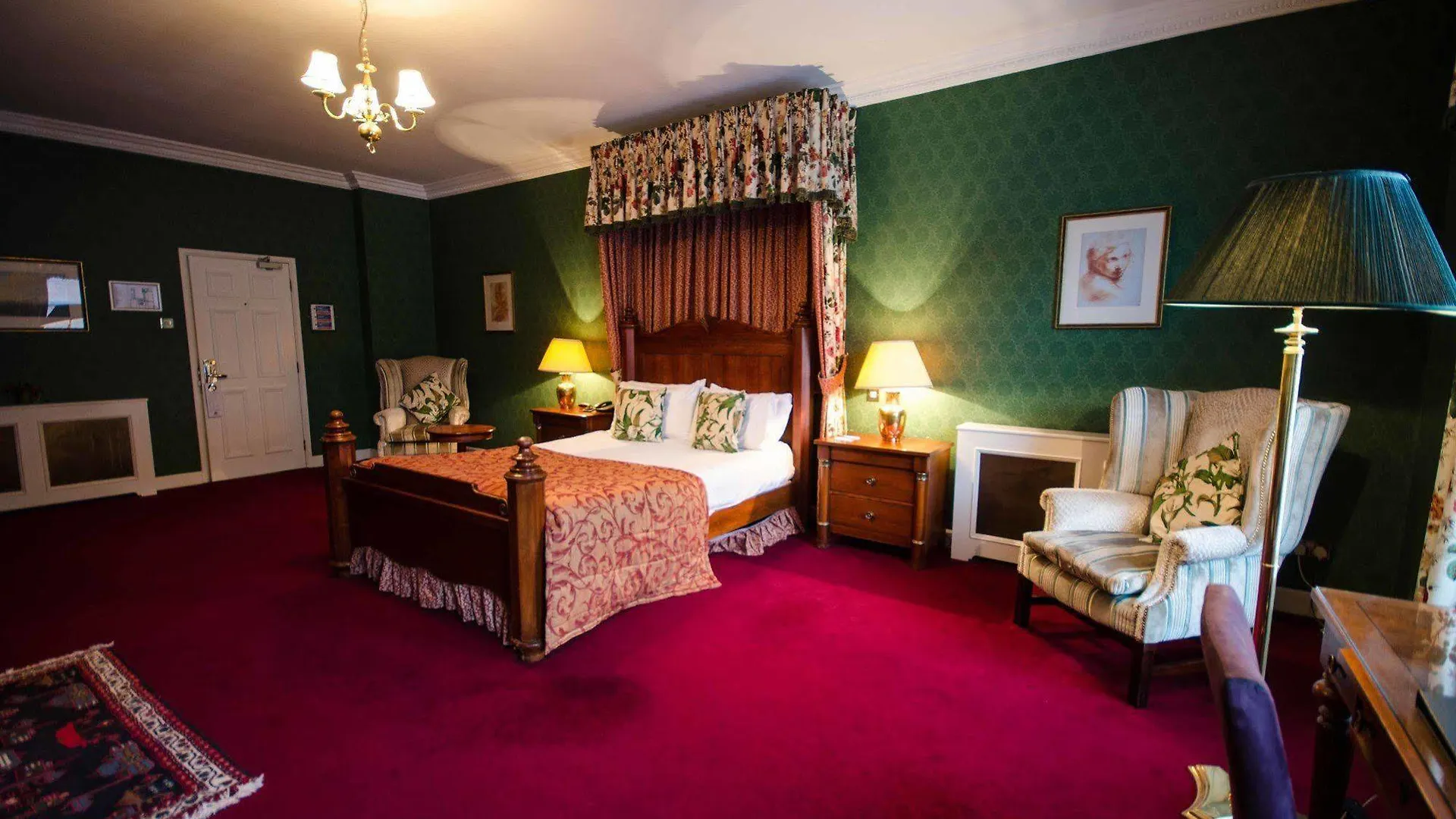The 1852 Hotel - Self Check-In Belfast