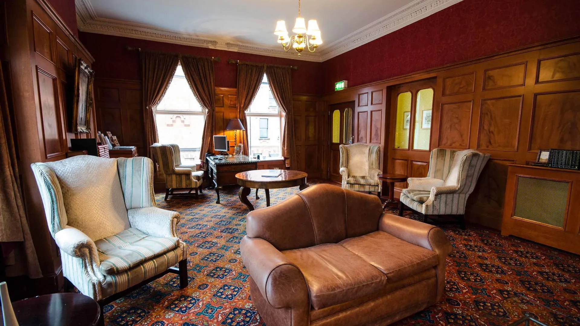 The 1852 Hotel - Self Check-In Belfast