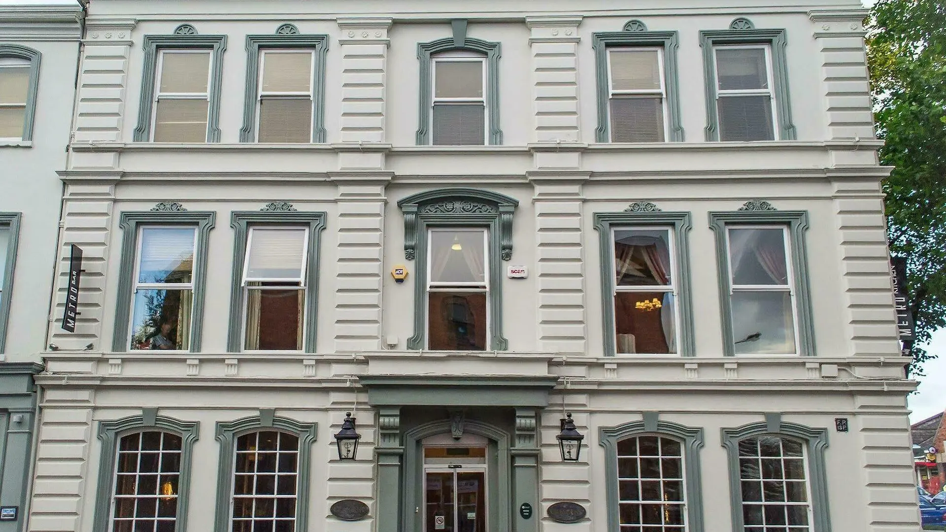 The 1852 Hotel - Self Check-In Belfast United Kingdom